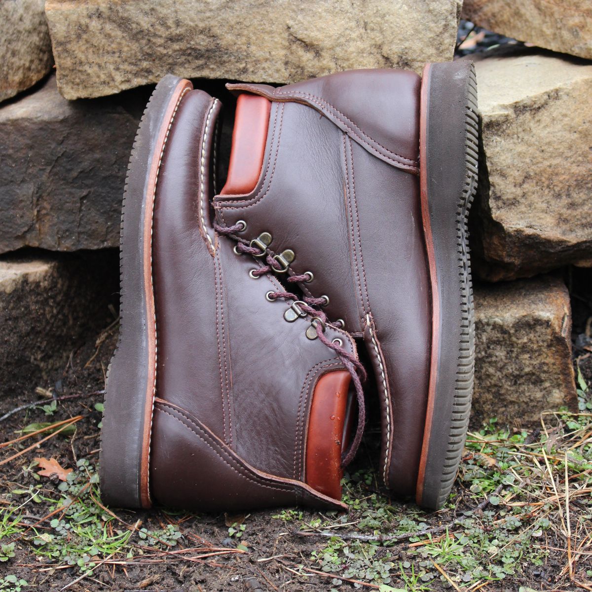 Photo by polishengineering on February 4, 2026 of the Russell Moccasin Co. Premier Chukka in Chocolate.