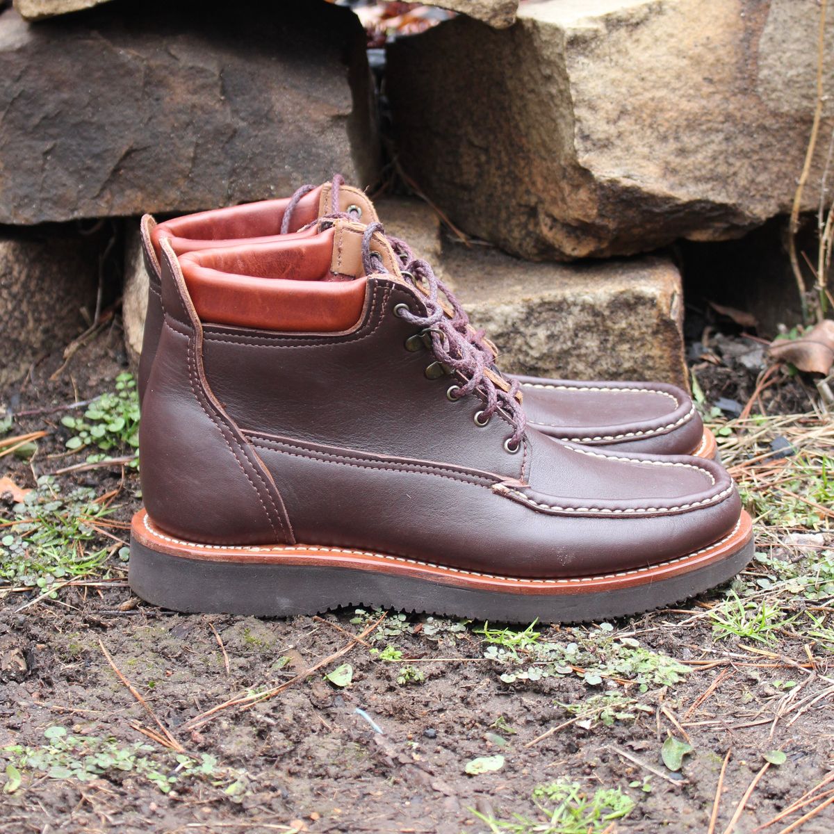 Photo by polishengineering on February 4, 2026 of the Russell Moccasin Co. Premier Chukka in Chocolate.