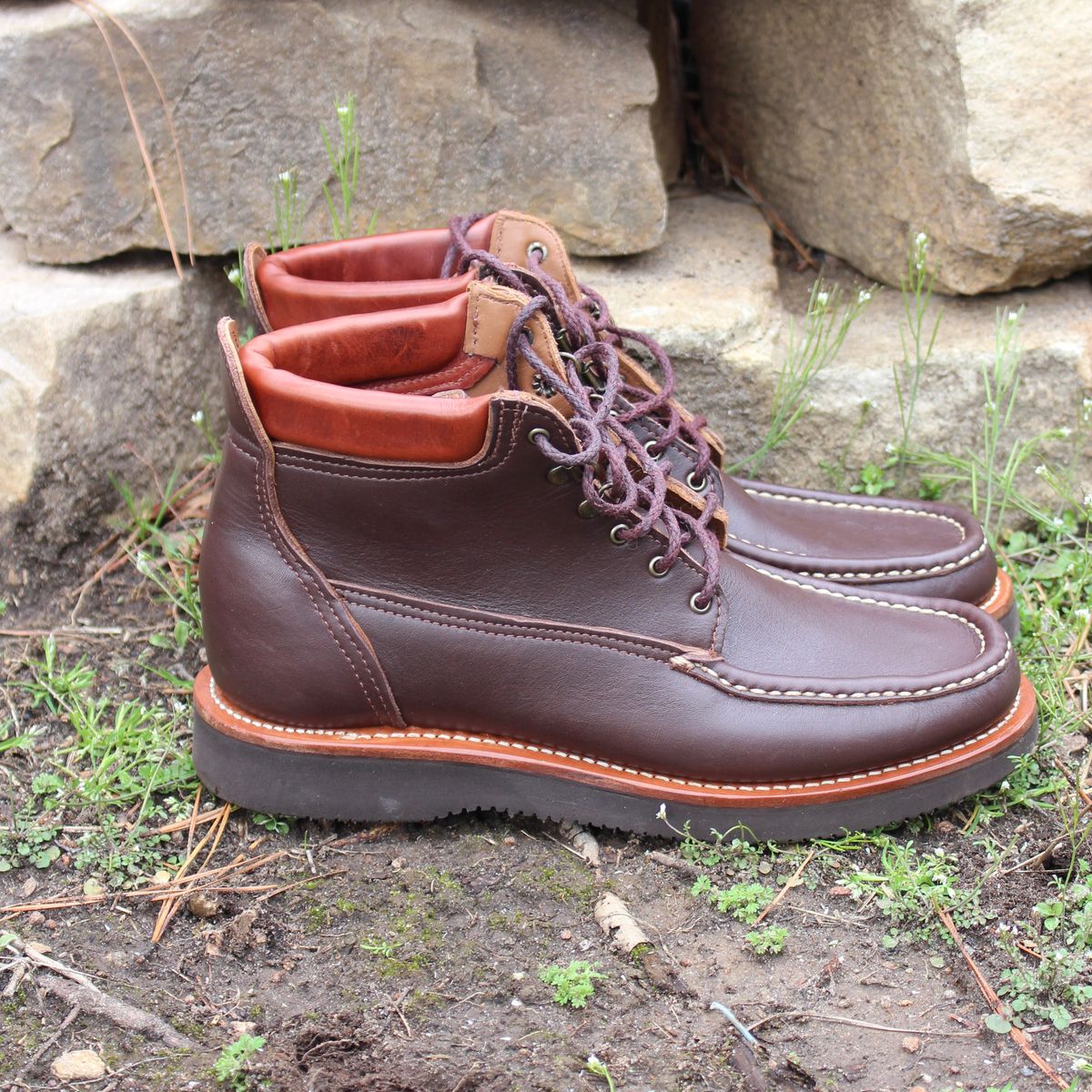 Photo by polishengineering on March 2, 2026 of the Russell Moccasin Co. Premier Chukka in Chocolate.