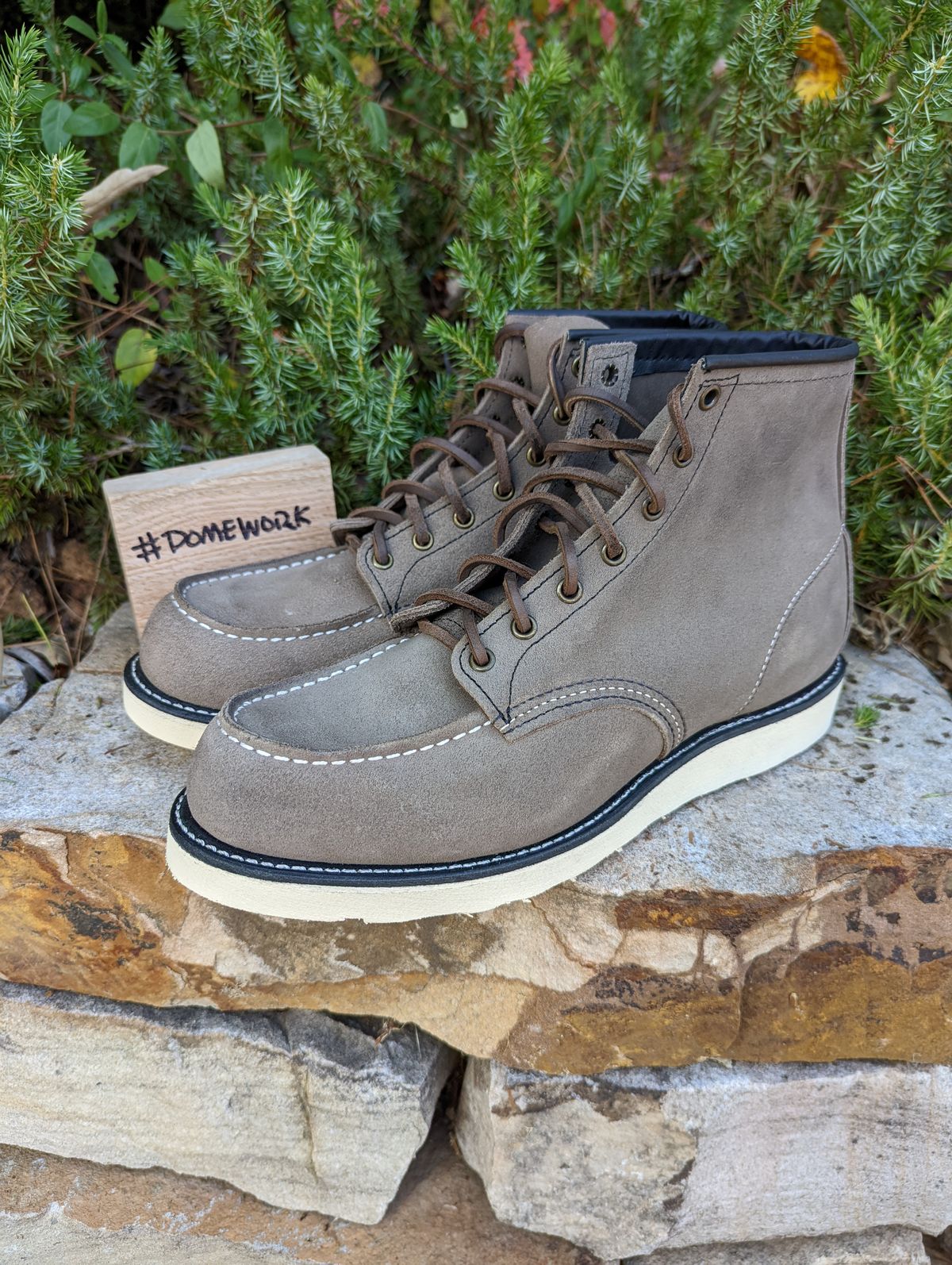 Photo by polishengineering on October 1, 2022 of the Red Wing 6-Inch Classic Moc in S.B. Foot Slate Muleskinner.