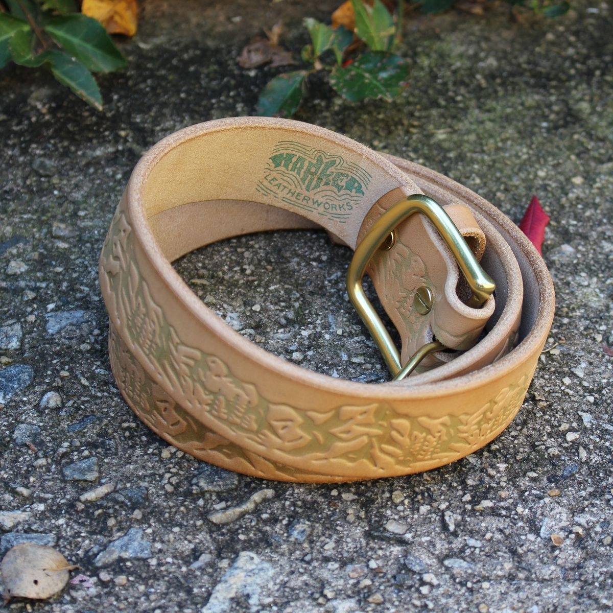 Photo by polishengineering on November 5, 2025 of the Harker Leatherworks Rainier Belt in Bakers Bridle.