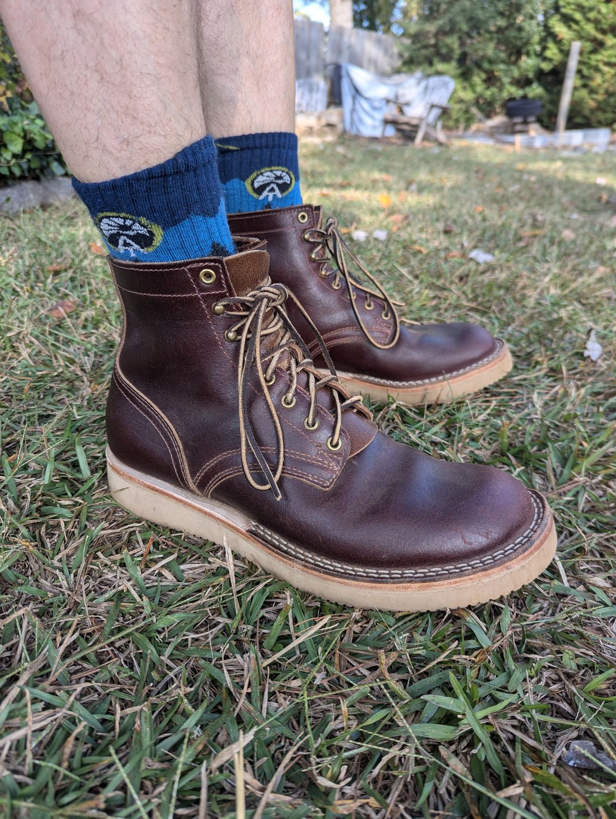 Photo by polishengineering on November 2, 2024 of the Nicks Lace Up Heritage in Horween Tan Waxed Flesh.