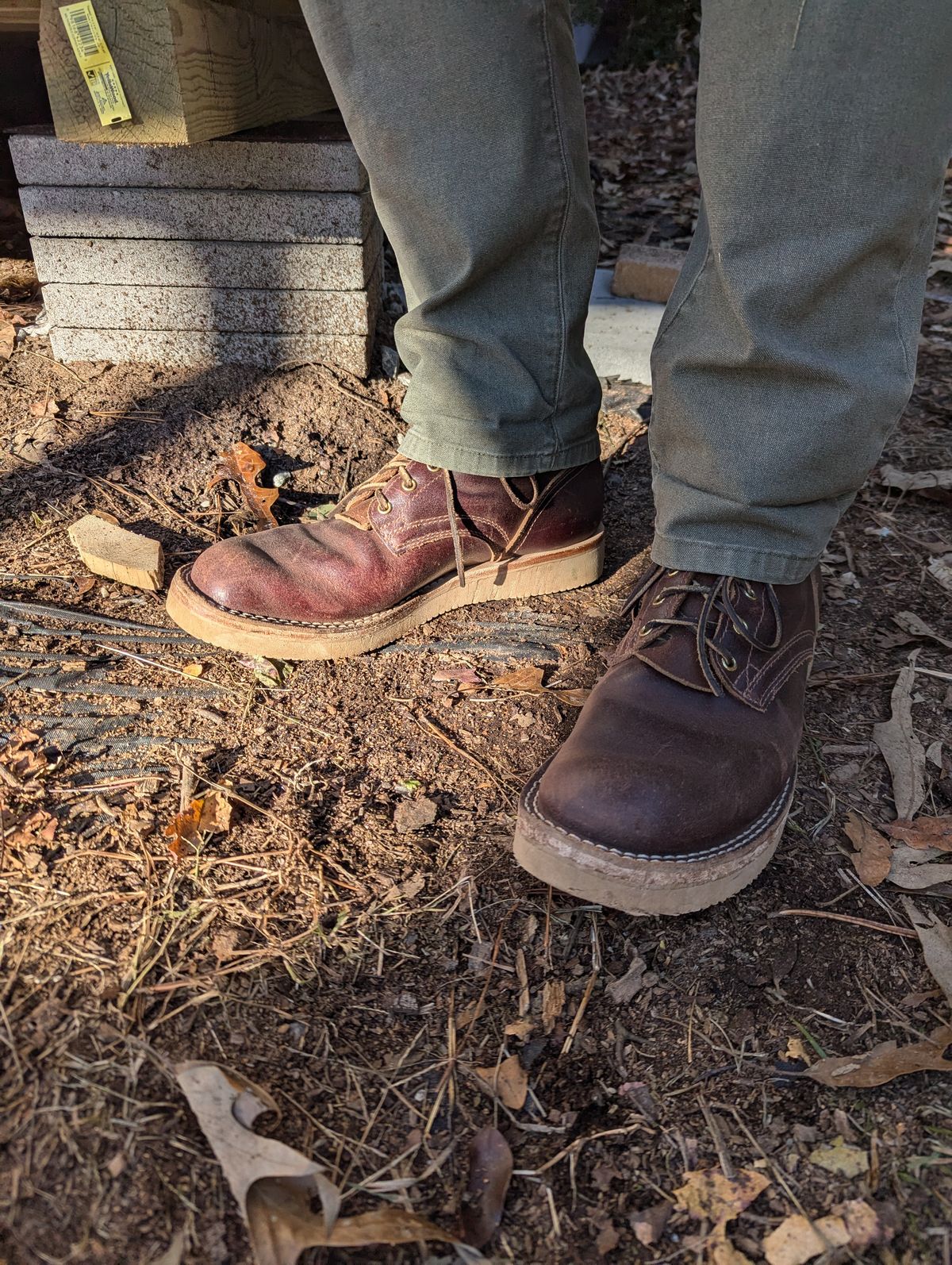 Photo by polishengineering on November 23, 2024 of the Nicks Lace Up Heritage in Horween Tan Waxed Flesh.