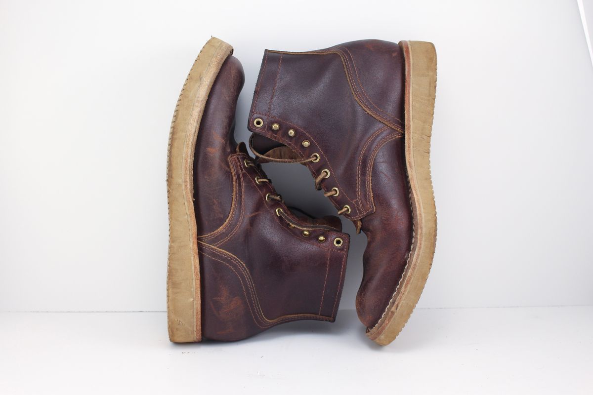 Photo by polishengineering on December 3, 2024 of the Nicks Lace Up Heritage in Horween Tan Waxed Flesh.