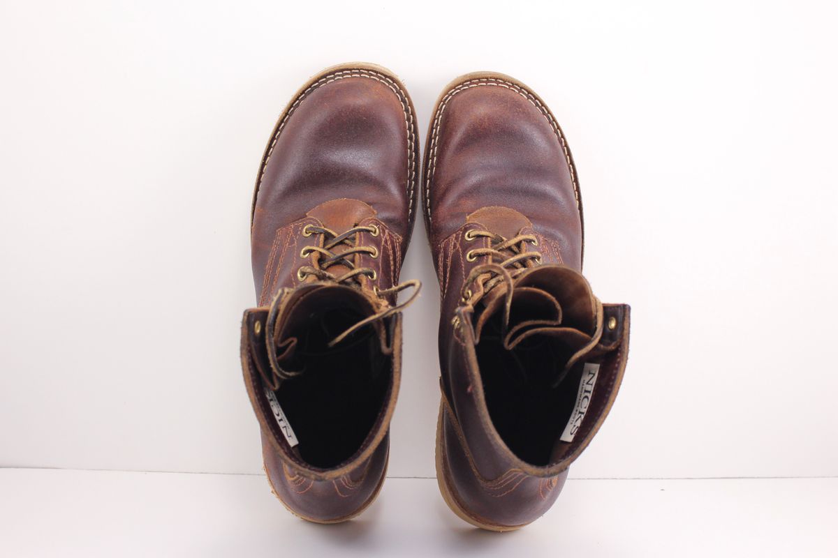 Photo by polishengineering on January 5, 2025 of the Nicks Lace Up Heritage in Horween Tan Waxed Flesh.
