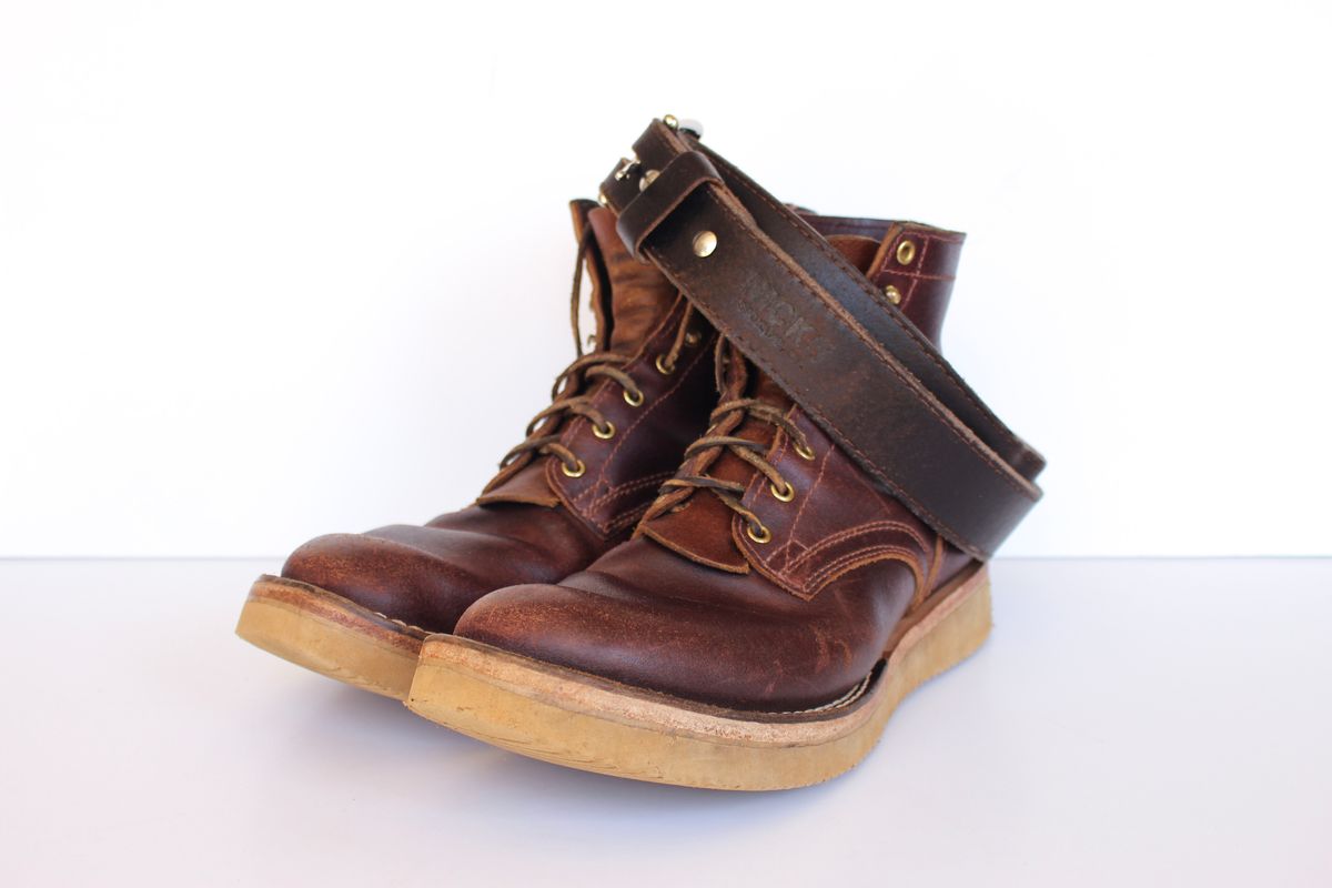 Photo by polishengineering on March 2, 2025 of the Nicks Lace Up Heritage in Horween Tan Waxed Flesh.