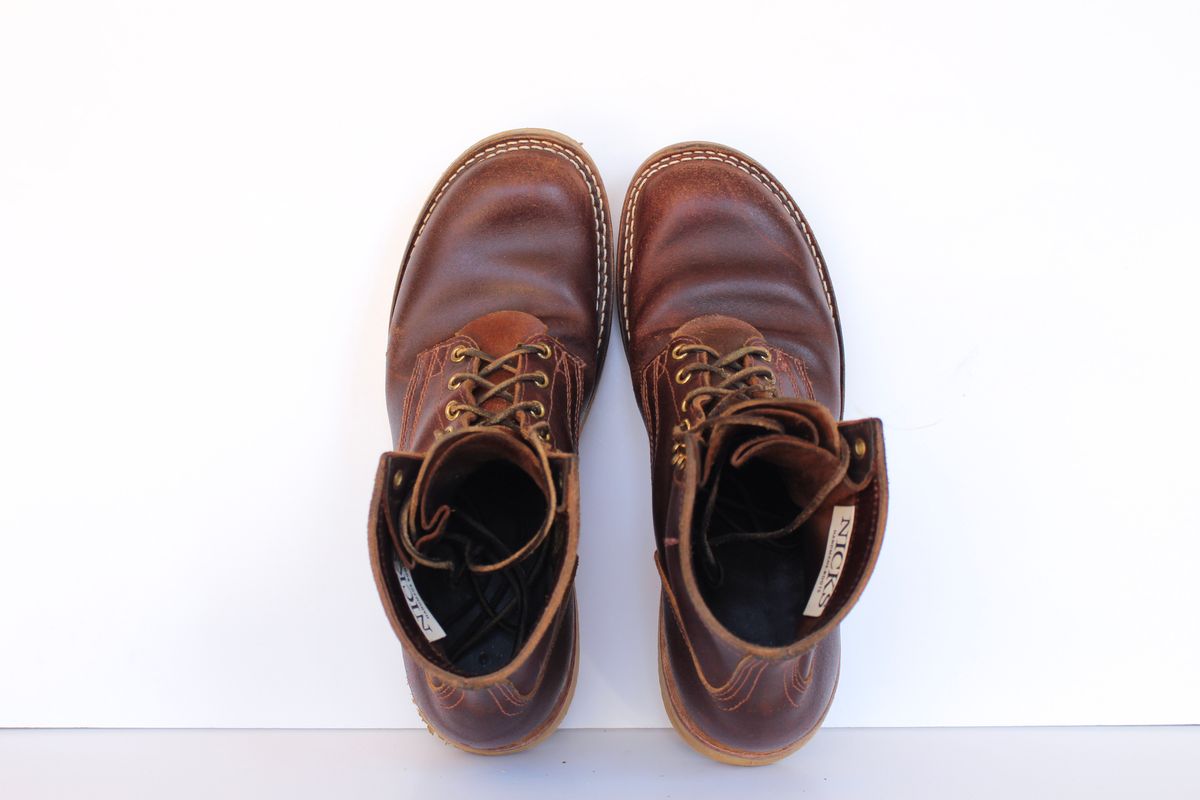 Photo by polishengineering on March 2, 2025 of the Nicks Lace Up Heritage in Horween Tan Waxed Flesh.