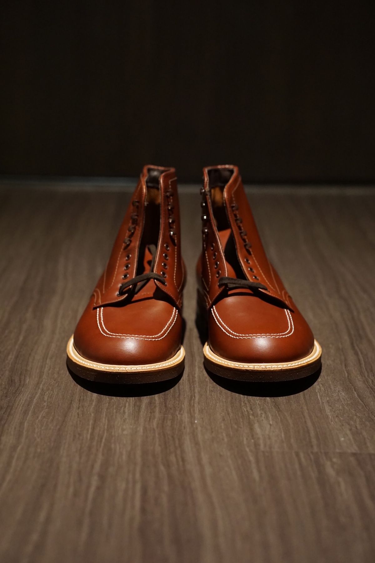 Photo by selvedgeline on October 1, 2022 of the Alden Indy Boot in Unknown Material.