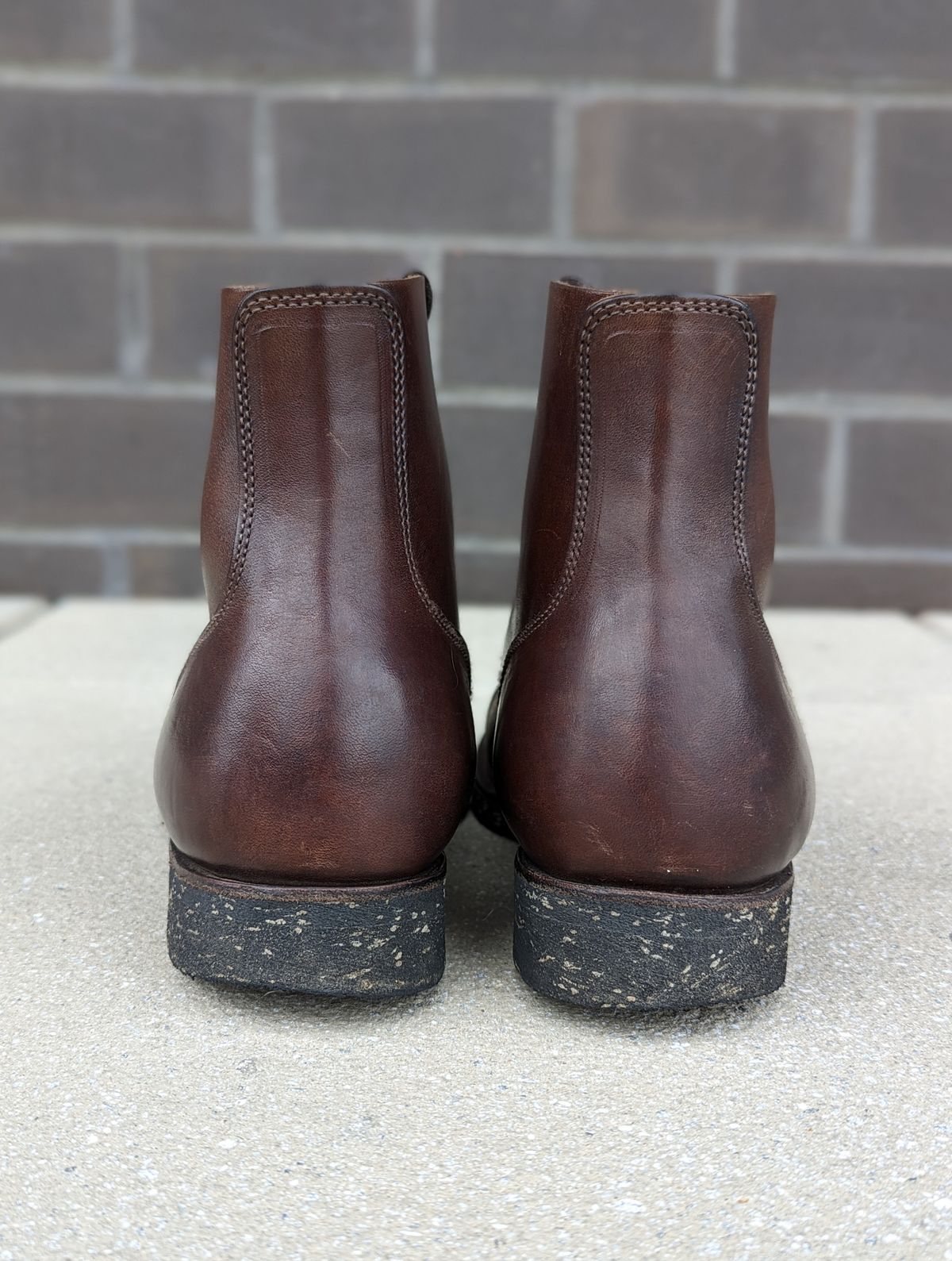 Photo by looking.down_ on January 4, 2023 of the Clinch Yeager Boots in Brown-Overdyed Horsebutt.