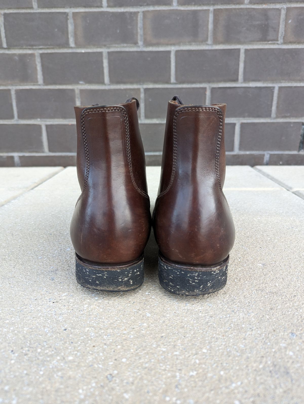 Photo by looking.down_ on February 5, 2023 of the Clinch Yeager Boots in Brown-Overdyed Horsebutt.