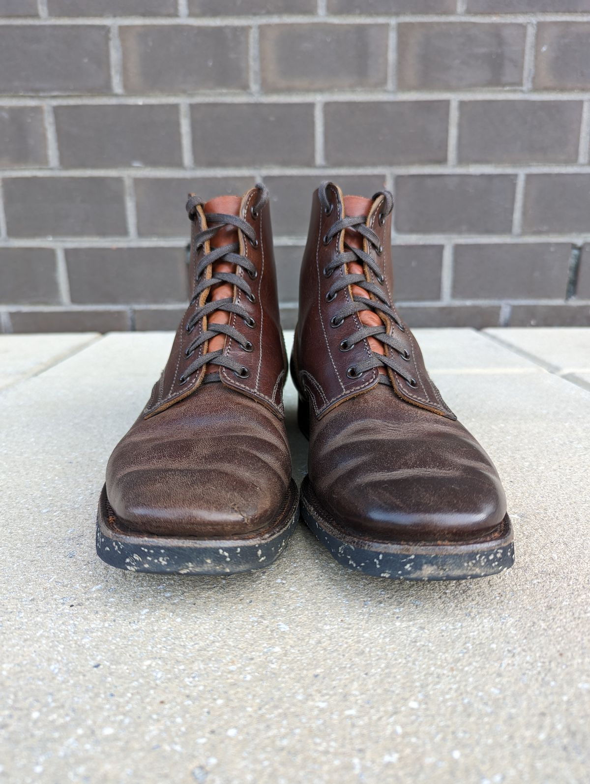 Photo by looking.down_ on February 5, 2023 of the Clinch Yeager Boots in Brown-Overdyed Horsebutt.