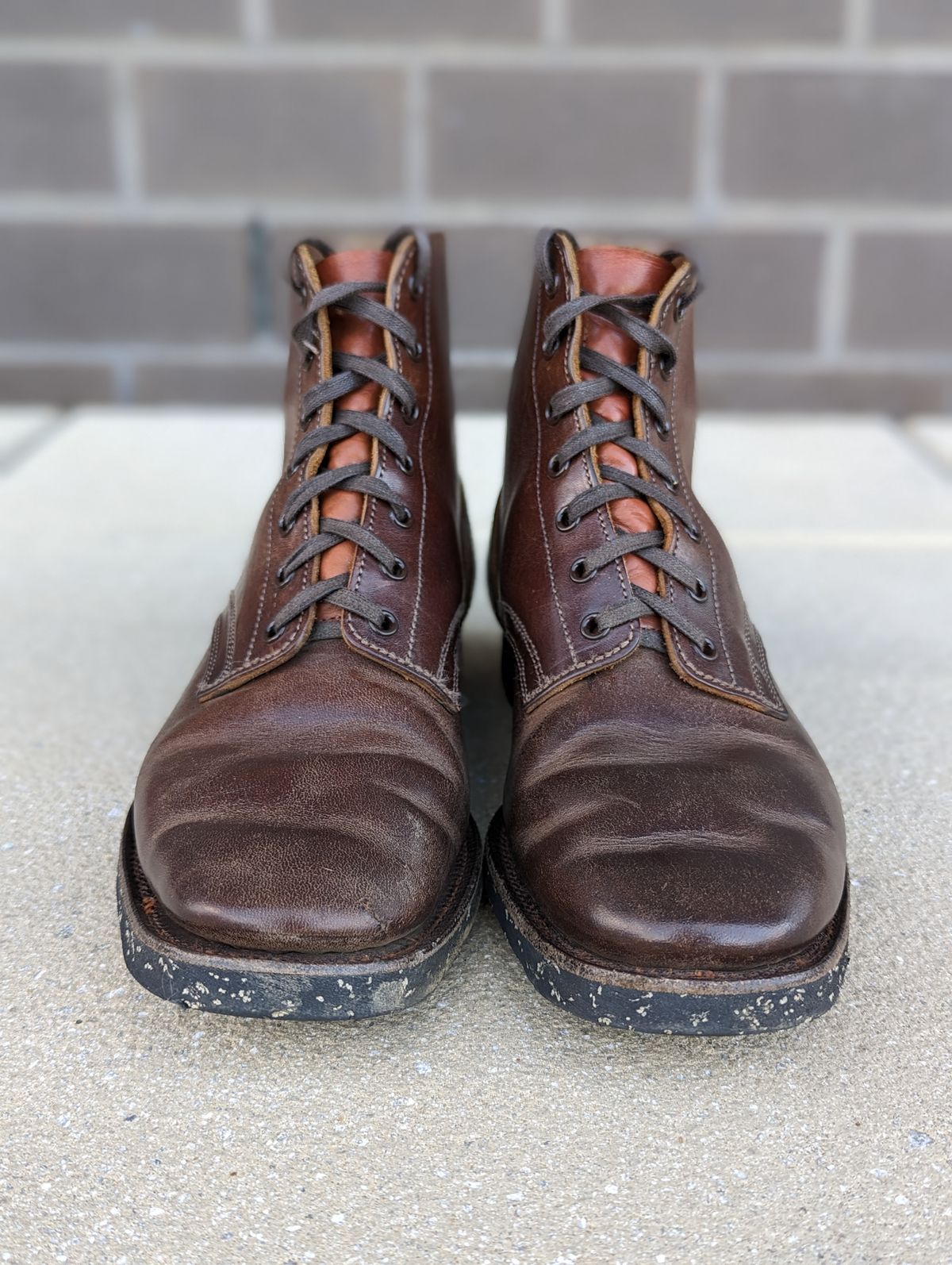 Photo by looking.down_ on March 4, 2023 of the Clinch Yeager Boots in Brown-Overdyed Horsebutt.