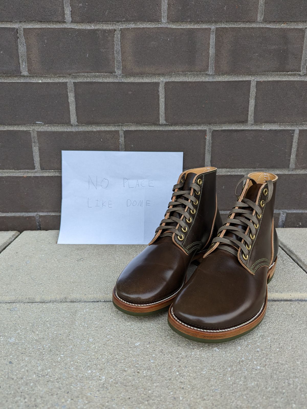 Photo by looking.down_ on November 1, 2022 of the Quan Shoemaker Unknown Model in Horween Dark Cognac Shell Cordovan.