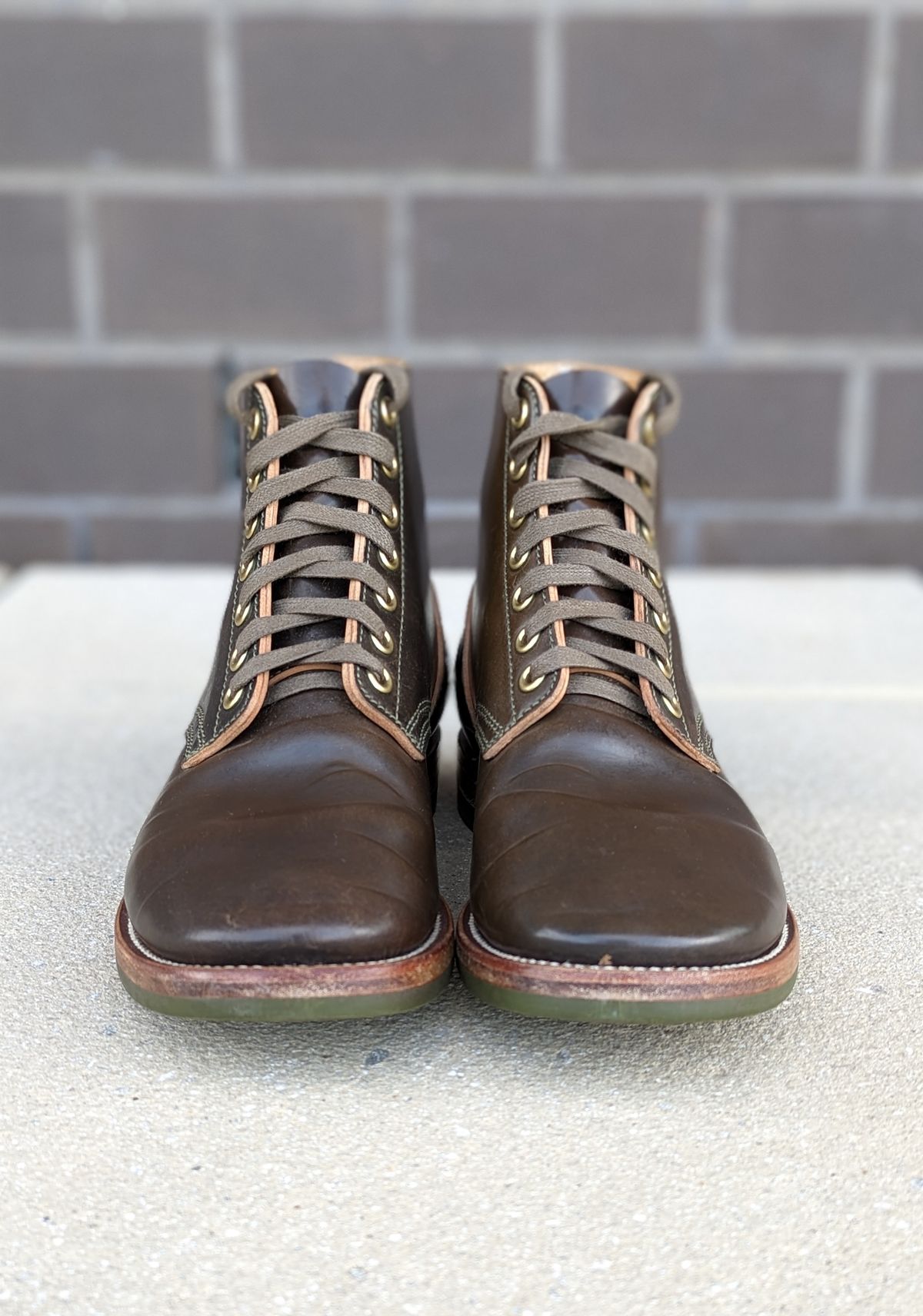 Photo by looking.down_ on December 4, 2022 of the Quan Shoemaker Unknown Model in Horween Dark Cognac Shell Cordovan.