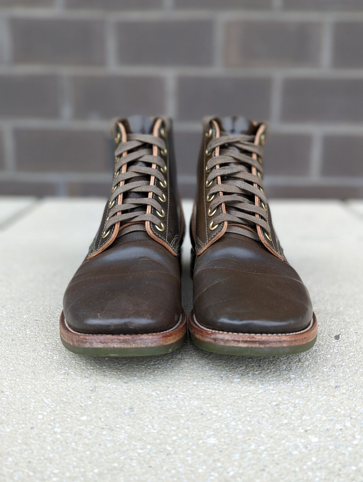 Photo by looking.down_ on January 4, 2023 of the Quan Shoemaker Unknown Model in Horween Dark Cognac Shell Cordovan.