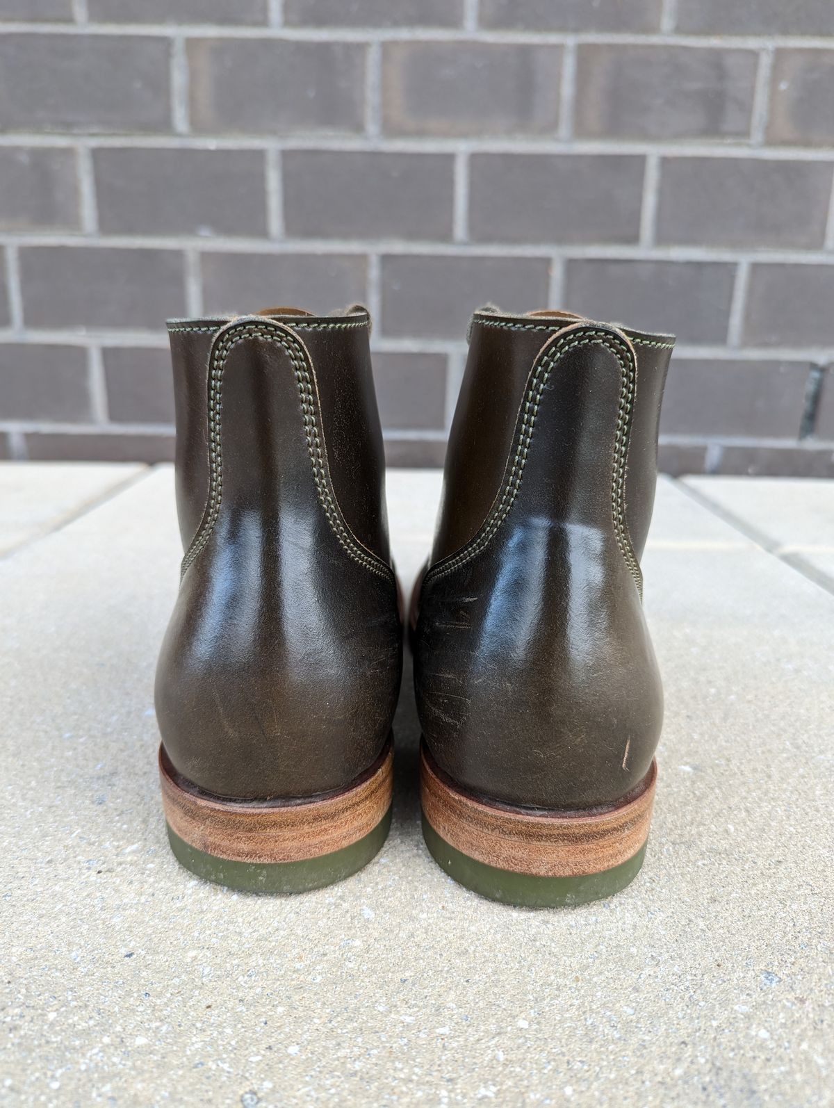 Photo by looking.down_ on February 5, 2023 of the Quan Shoemaker Unknown Model in Horween Dark Cognac Shell Cordovan.