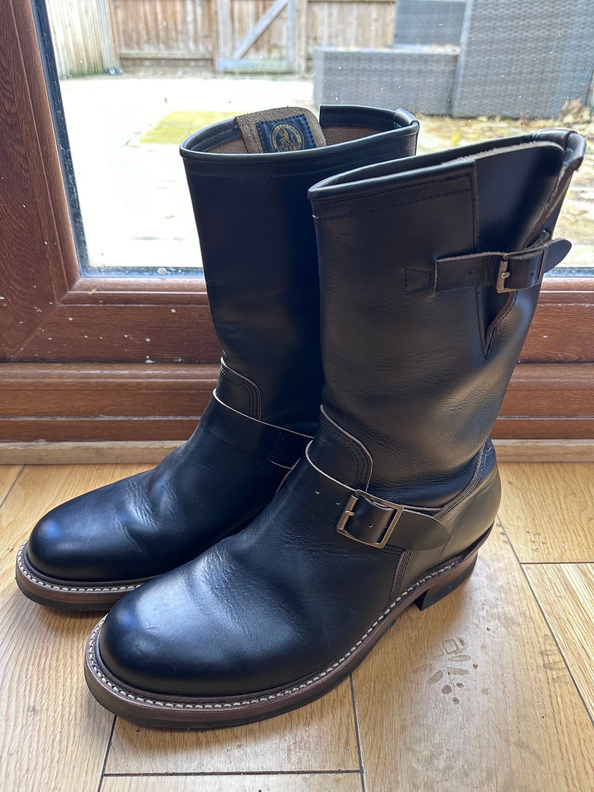 Photo by TheGiuce on November 5, 2023 of the John Lofgren Wabash Engineer Boots in Horween Black Chromexcel.