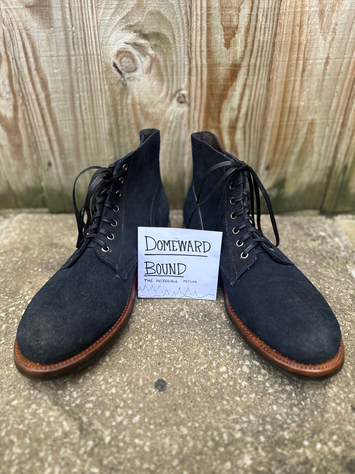 Photo by TheGiuce on October 1, 2023 of the Oak Street Bootmakers Field Boot in Horween Natural Indigo Chromexcel Roughout.