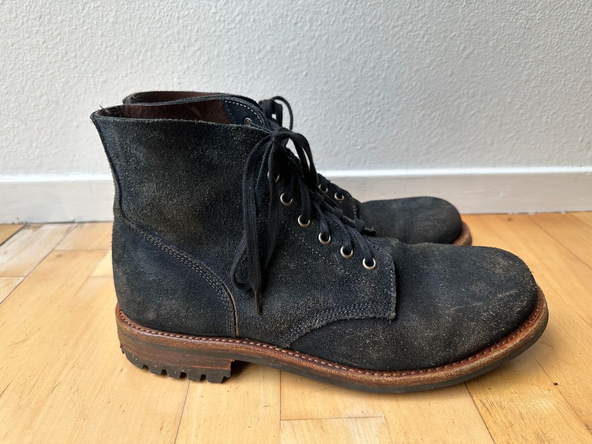 Photo by TheGiuce on February 3, 2024 of the Oak Street Bootmakers Field Boot in Horween Natural Indigo Chromexcel Roughout.