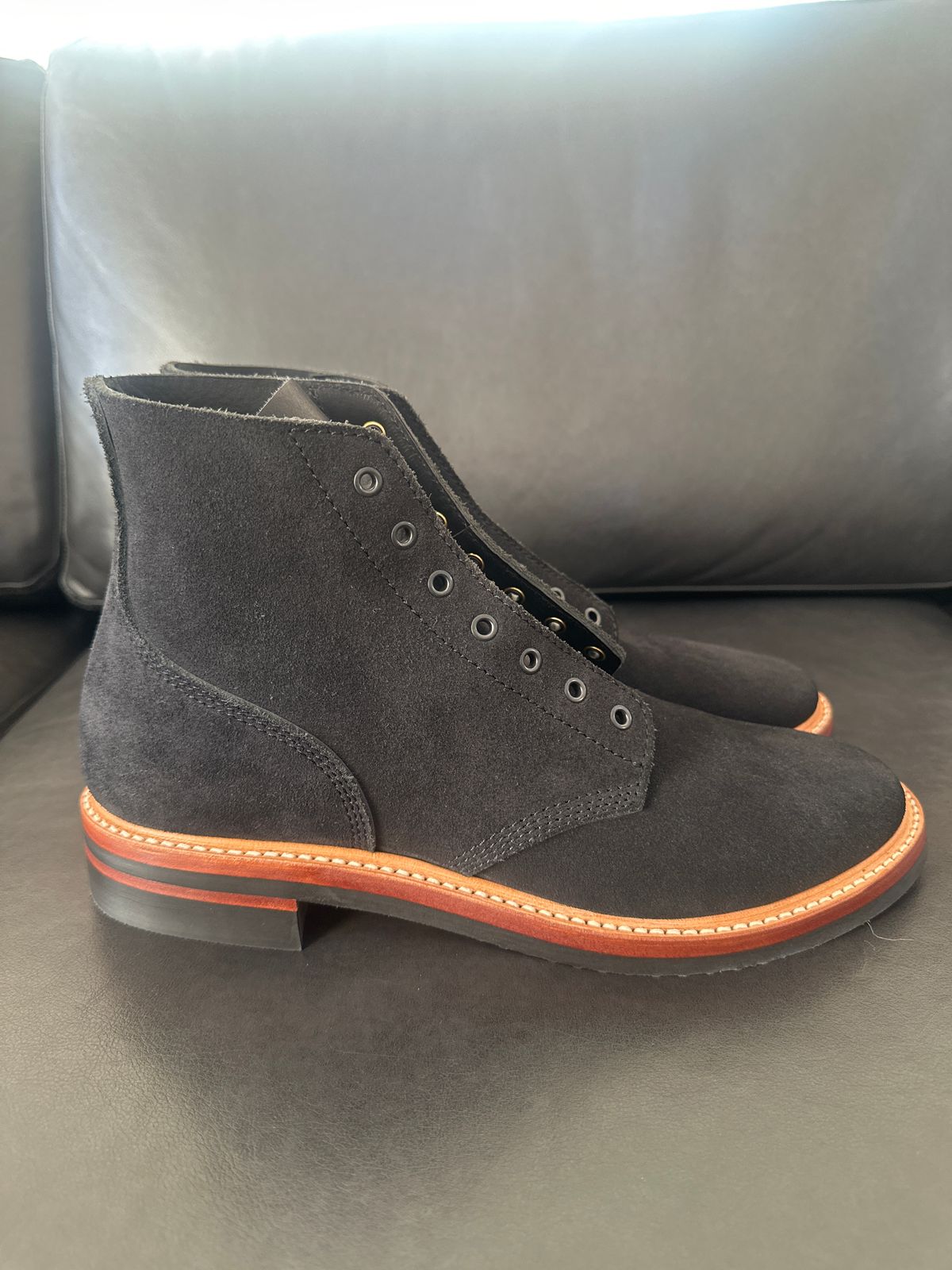 Photo by TheGiuce on December 17, 2025 of the John Lofgren M-43 Service Shoes in Black Roughout Japanese Steerhide.