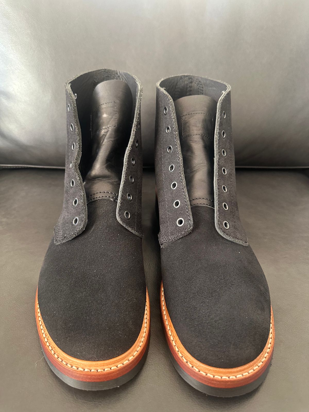 Photo by TheGiuce on December 17, 2025 of the John Lofgren M-43 Service Shoes in Black Roughout Japanese Steerhide.