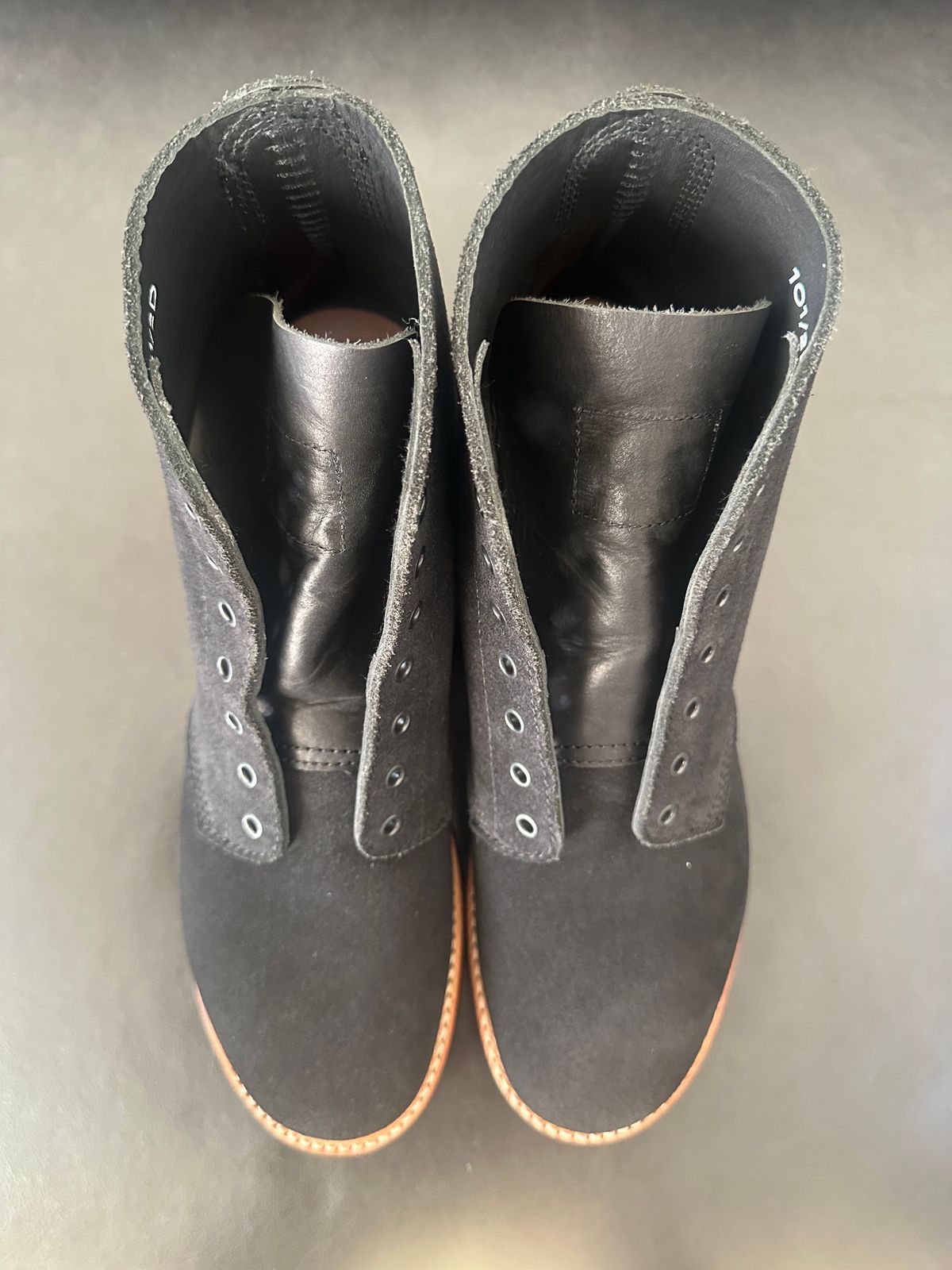 Photo by TheGiuce on December 17, 2025 of the John Lofgren M-43 Service Shoes in Black Roughout Japanese Steerhide.