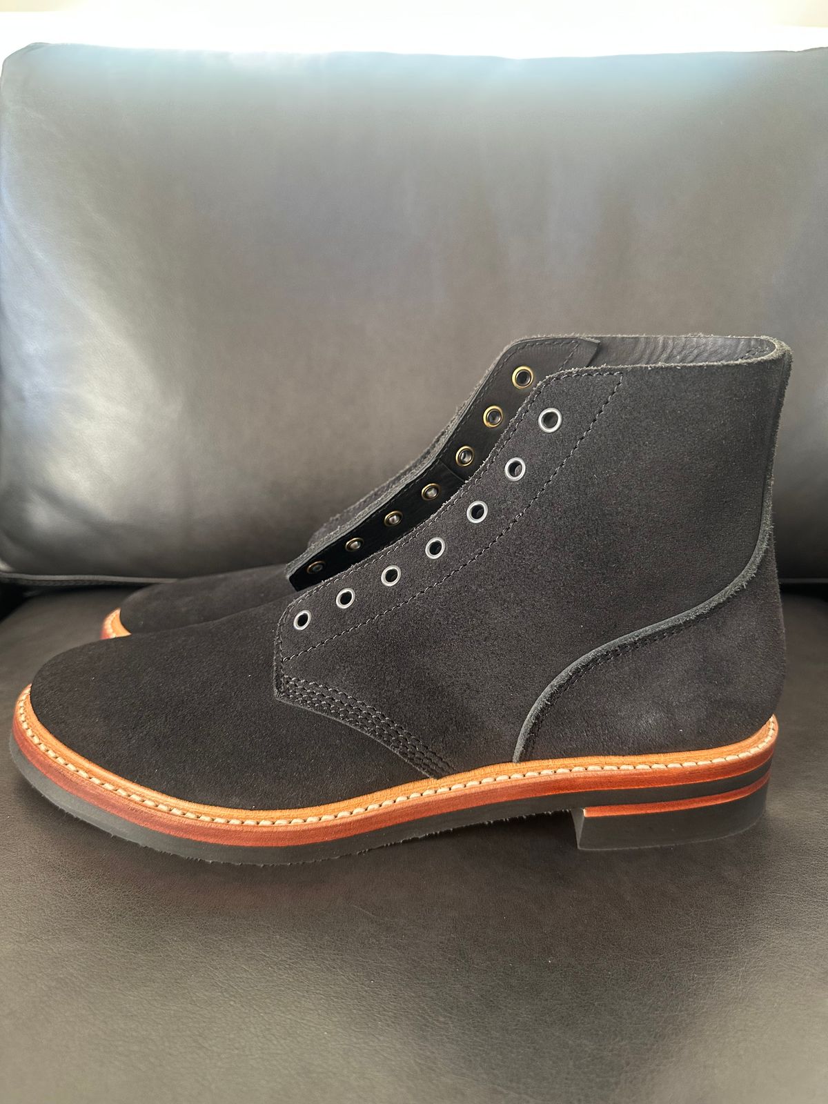 Photo by TheGiuce on December 17, 2025 of the John Lofgren M-43 Service Shoes in Black Roughout Japanese Steerhide.