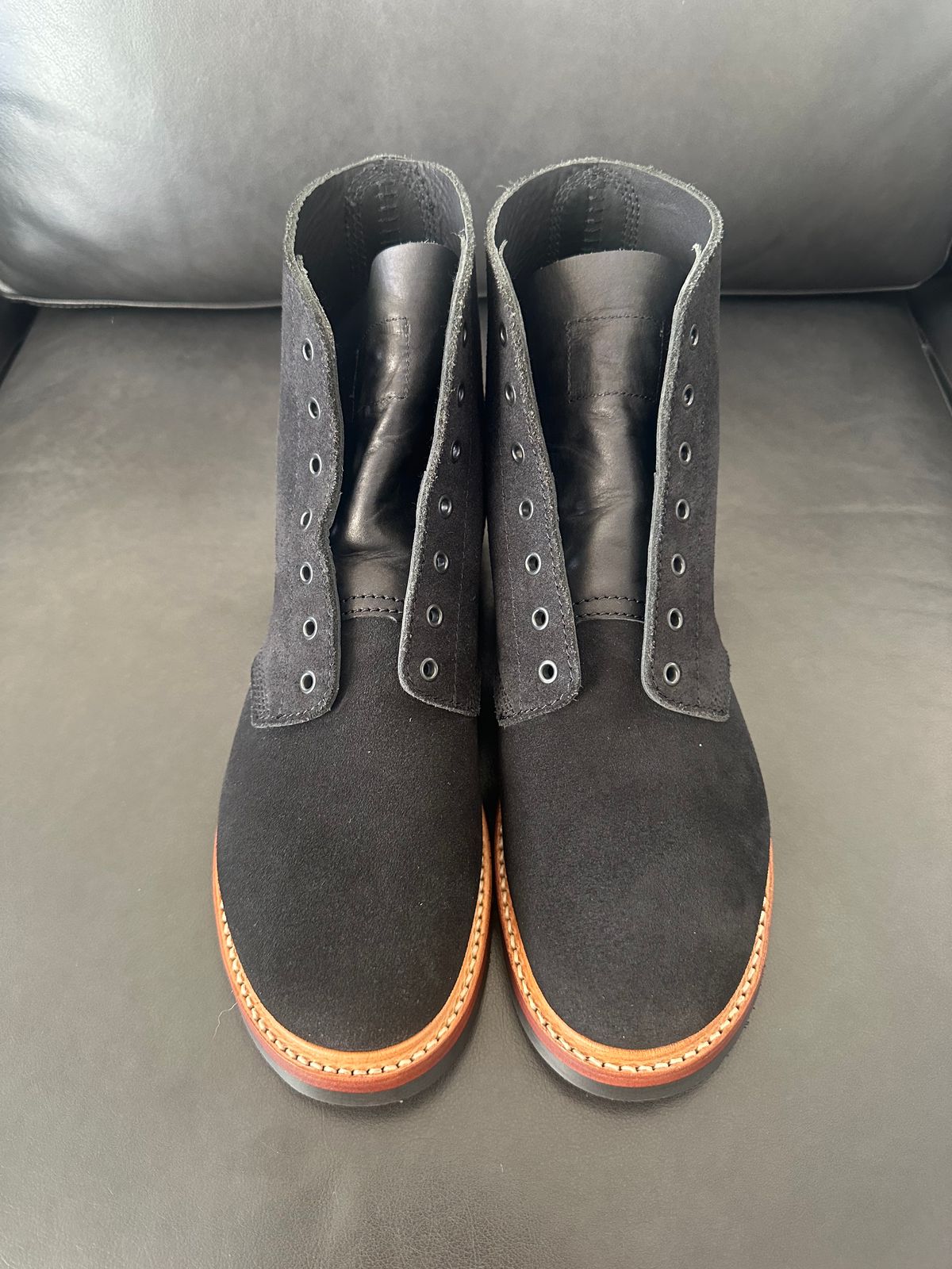 Photo by TheGiuce on December 17, 2025 of the John Lofgren M-43 Service Shoes in Black Roughout Japanese Steerhide.