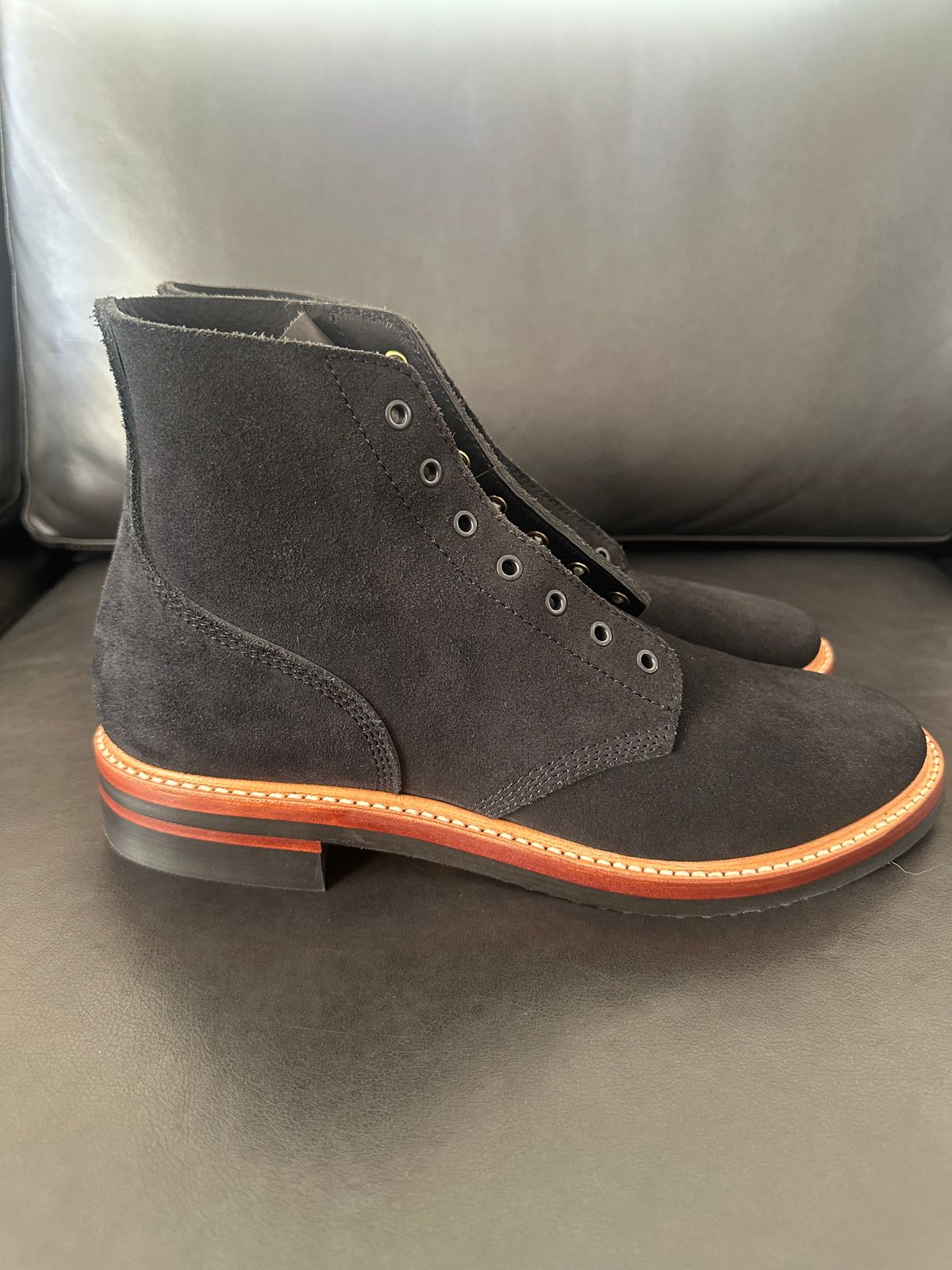 Photo by TheGiuce on December 17, 2025 of the John Lofgren M-43 Service Shoes in Black Roughout Japanese Steerhide.