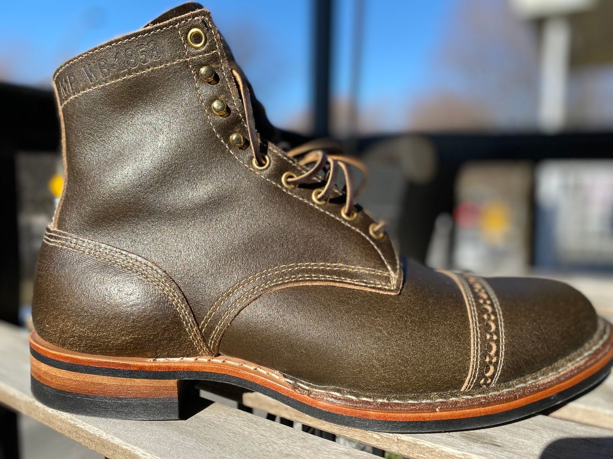 Photo by Hellraysaz on April 8, 2021 of the White's MP-Sherman Toe Cap in Horween Olive Waxed Flesh.