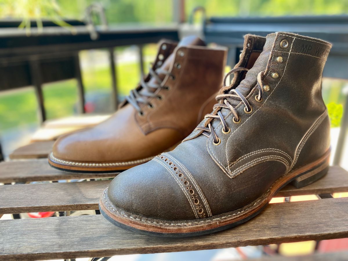 Photo by Hellraysaz on June 26, 2022 of the White's MP-Sherman Toe Cap in Horween Olive Waxed Flesh.