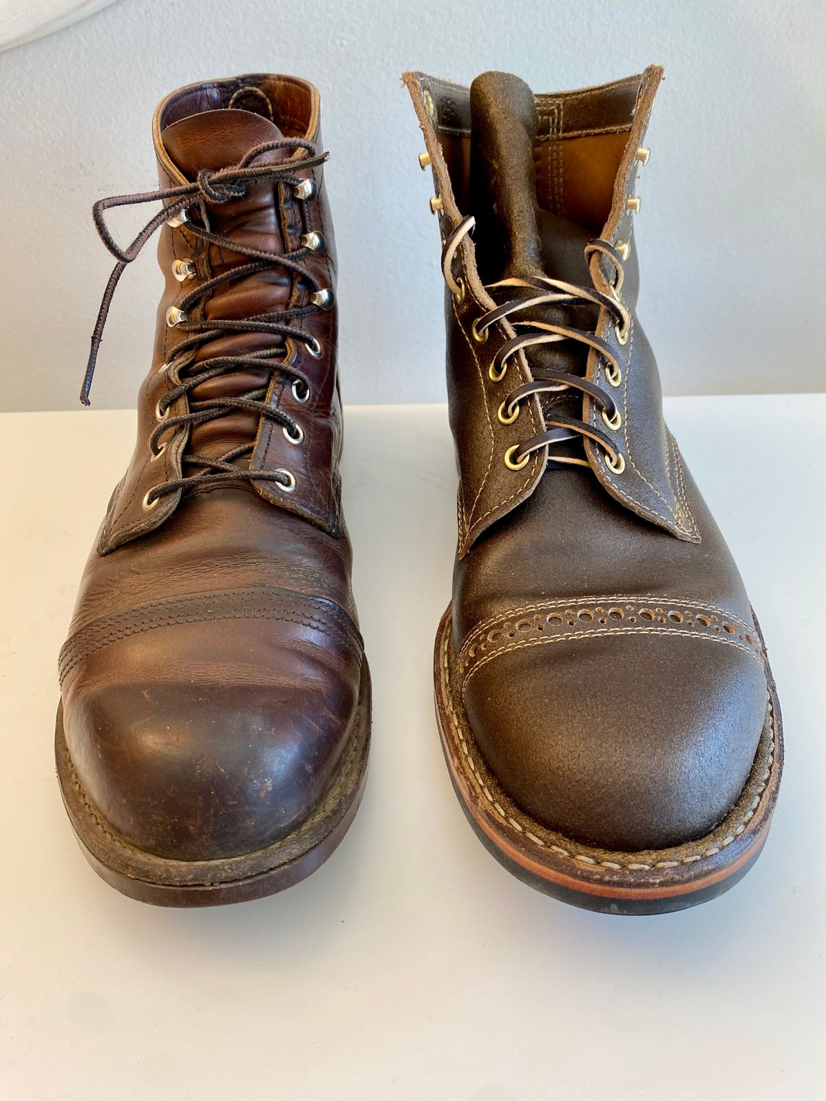 Photo by Hellraysaz on September 15, 2023 of the White's MP-Sherman Toe Cap in Horween Olive Waxed Flesh.