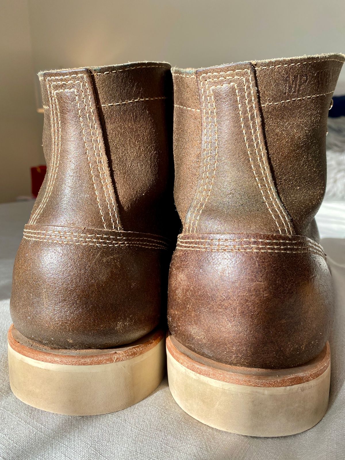 Photo by Hellraysaz on February 19, 2025 of the White's MP-Sherman Toe Cap in Horween Olive Waxed Flesh.