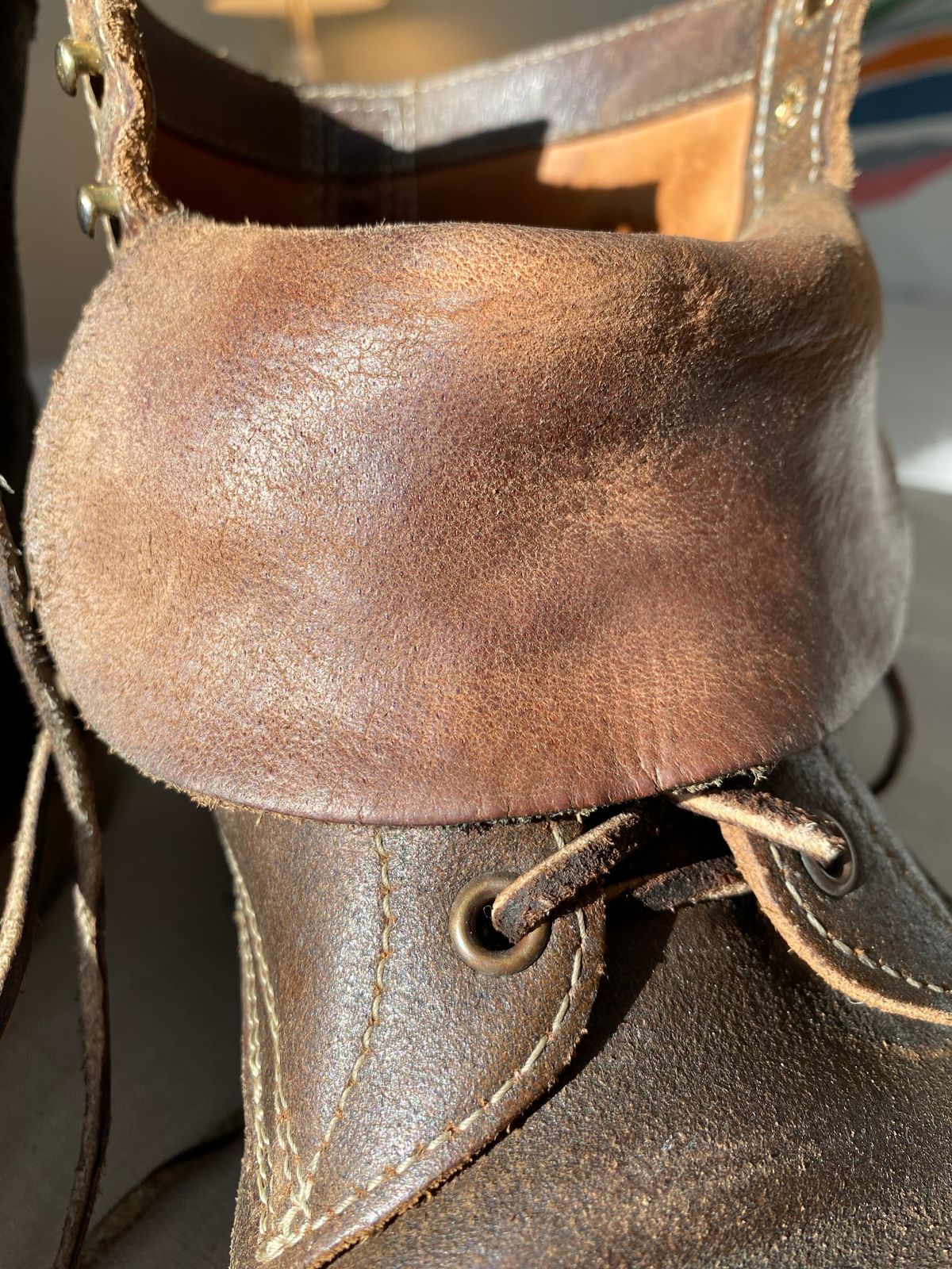 Photo by Hellraysaz on February 19, 2025 of the White's MP-Sherman Toe Cap in Horween Olive Waxed Flesh.