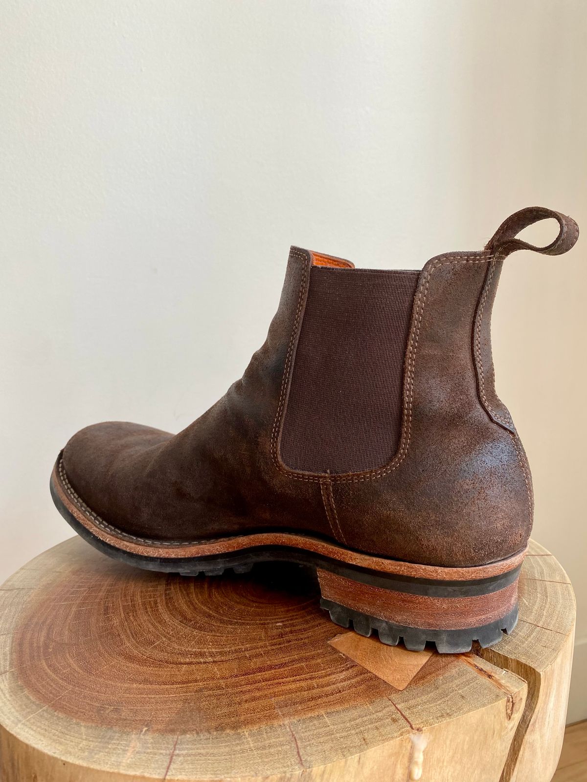 Photo by Hellraysaz on April 18, 2025 of the Bordon Isidro in Waxy medium Brown.