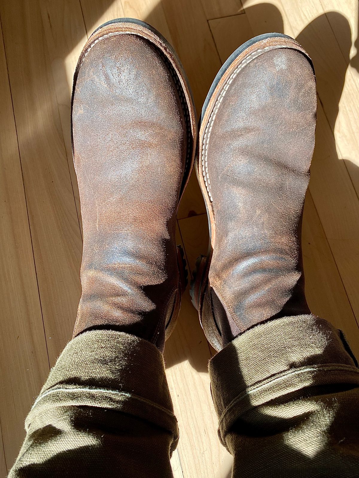 Photo by Hellraysaz on October 9, 2025 of the Bordon Isidro in Waxy medium Brown.