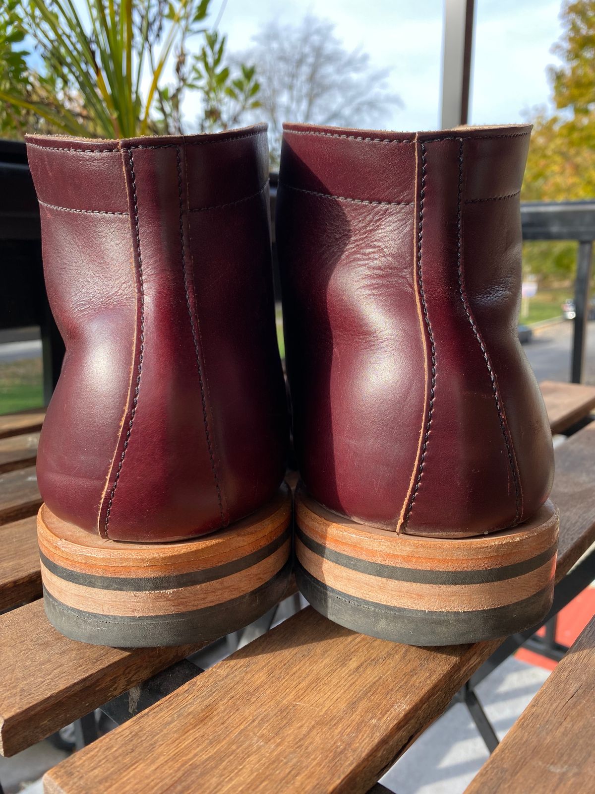 Photo by Hellraysaz on October 27, 2021 of the White's Main Street in Horween Color 8 Chromexcel.