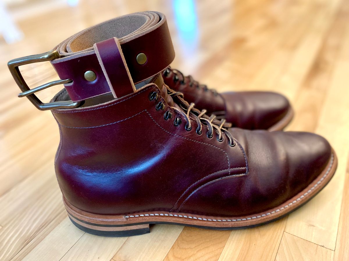 Photo by Hellraysaz on June 28, 2022 of the White's Main Street in Horween Color 8 Chromexcel.