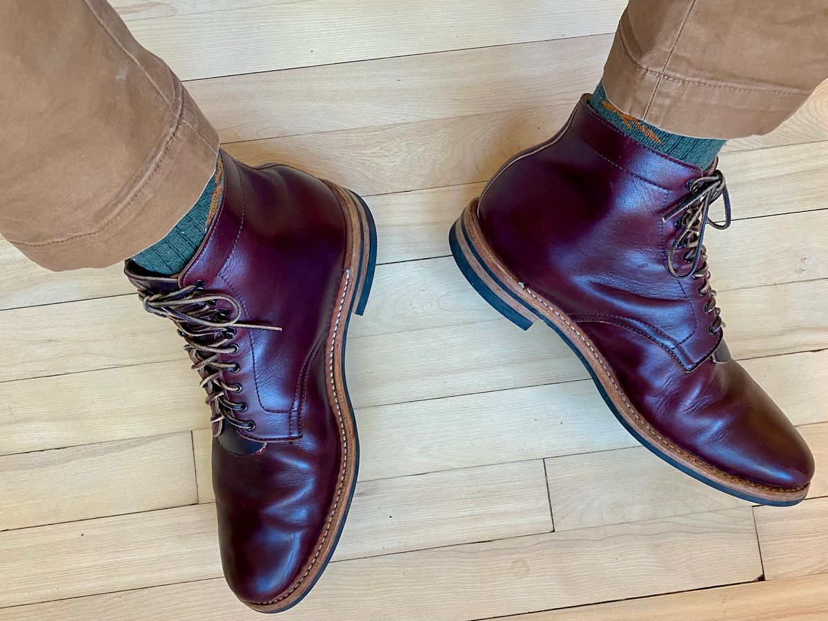 Photo by Hellraysaz on October 16, 2024 of the White's Main Street in Horween Color 8 Chromexcel.