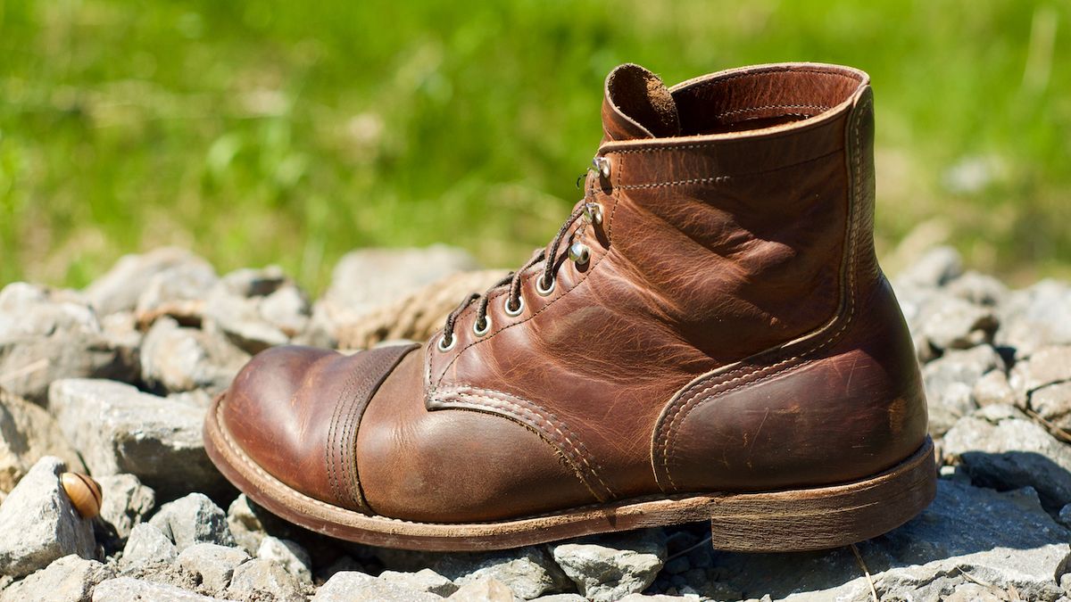 Photo by Hellraysaz on May 6, 2021 of the Red Wing Iron Ranger in S.B. Foot Copper Rough and Tough.