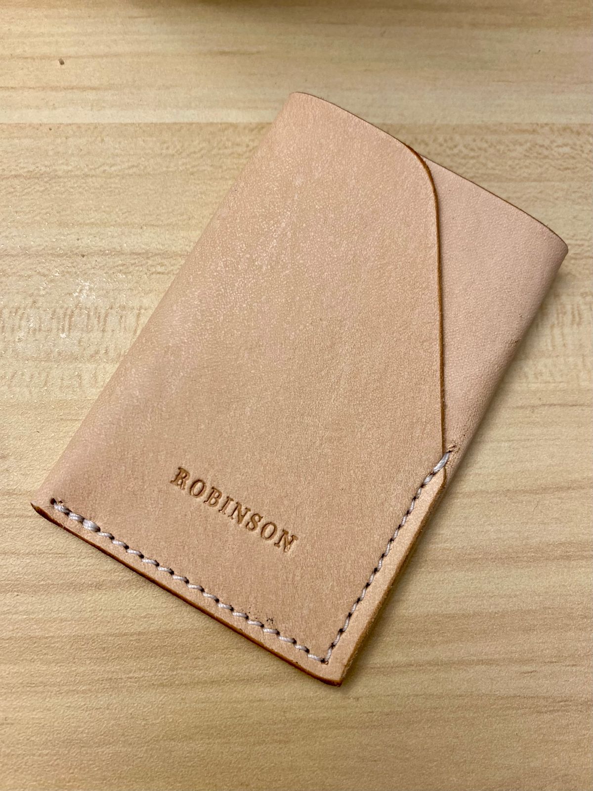 Photo by Hellraysaz on January 29, 2024 of the Robinson Wallet in Wickett & Craig Natural Veg Tan.