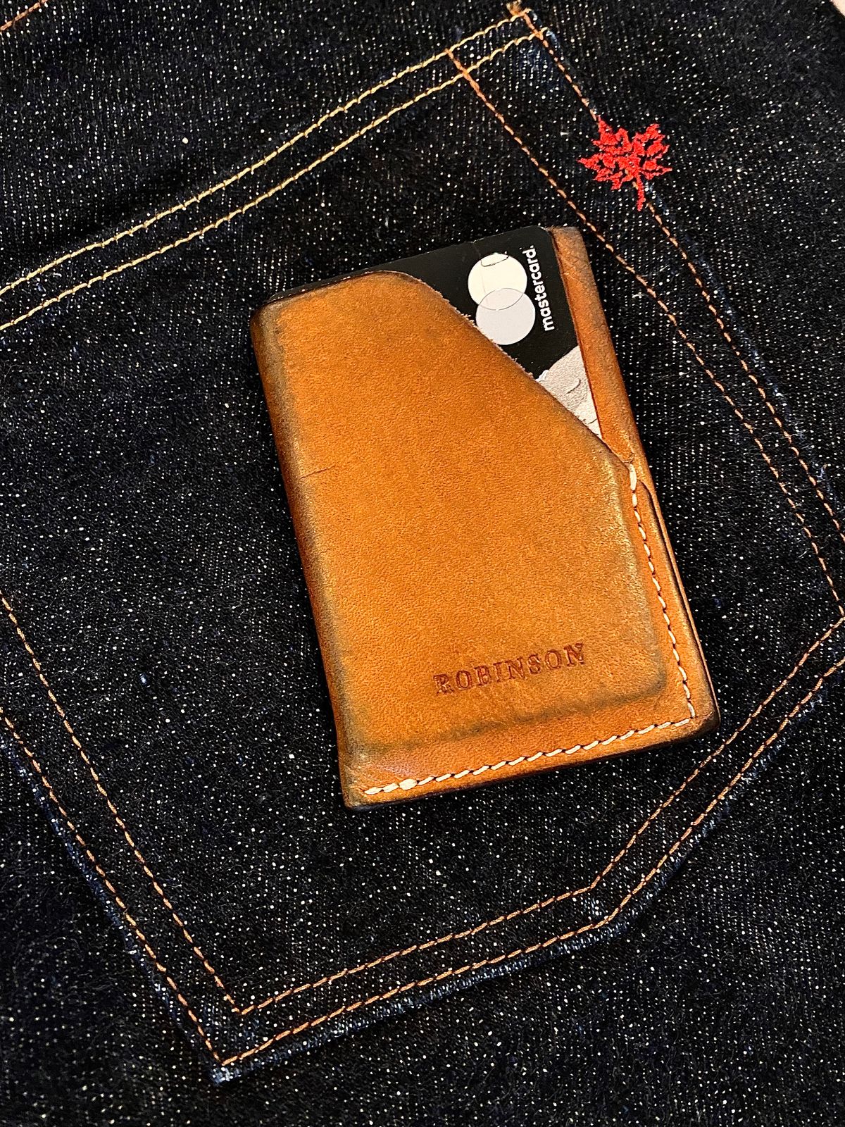 Photo by Hellraysaz on March 20, 2026 of the Robinson Wallet in Wickett & Craig Natural Veg Tan.