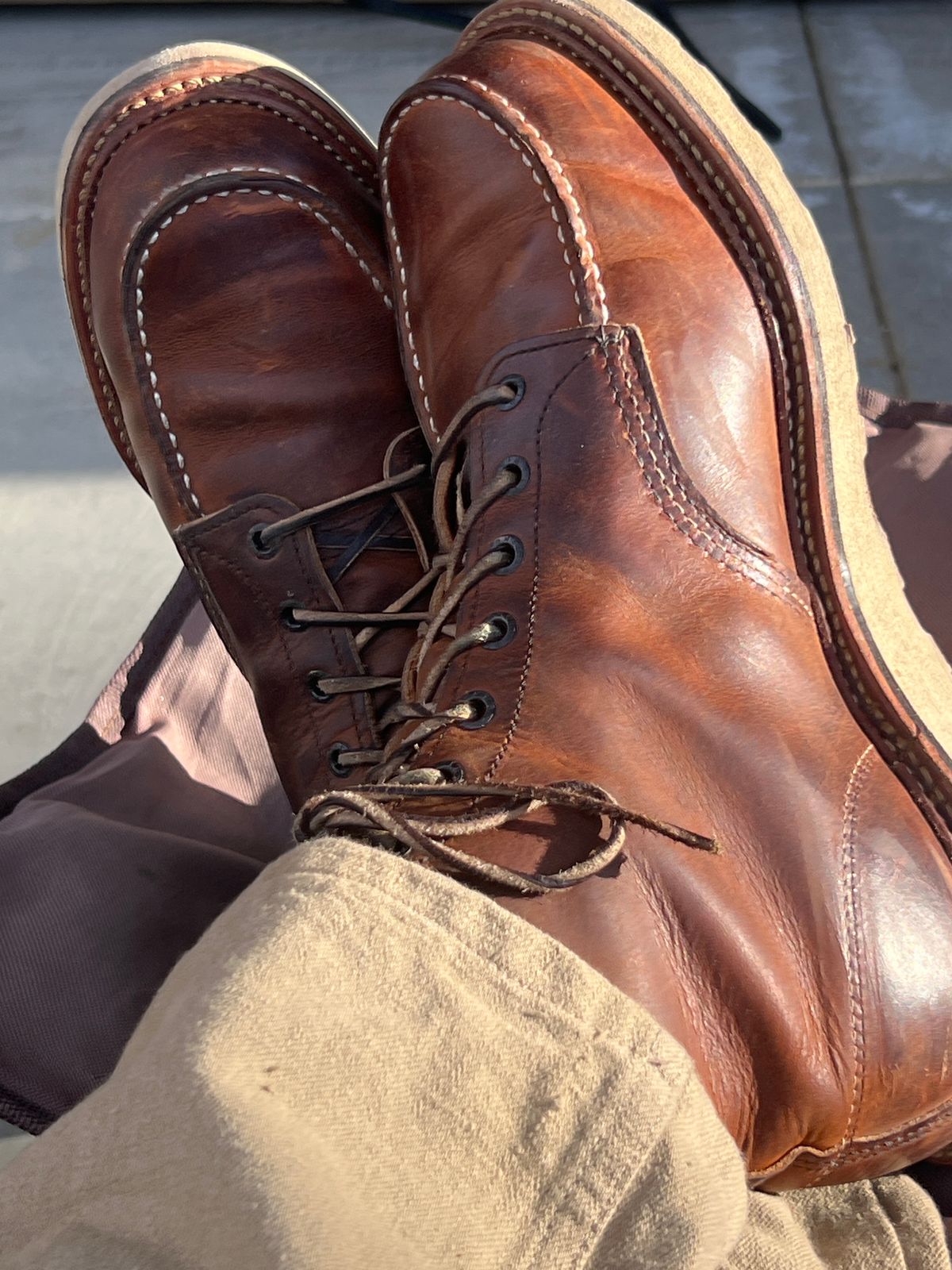 Photo by financial_bootnerd on January 1, 2024 of the Red Wing 6-Inch Classic Moc in Copper Rough Amd Tough.
