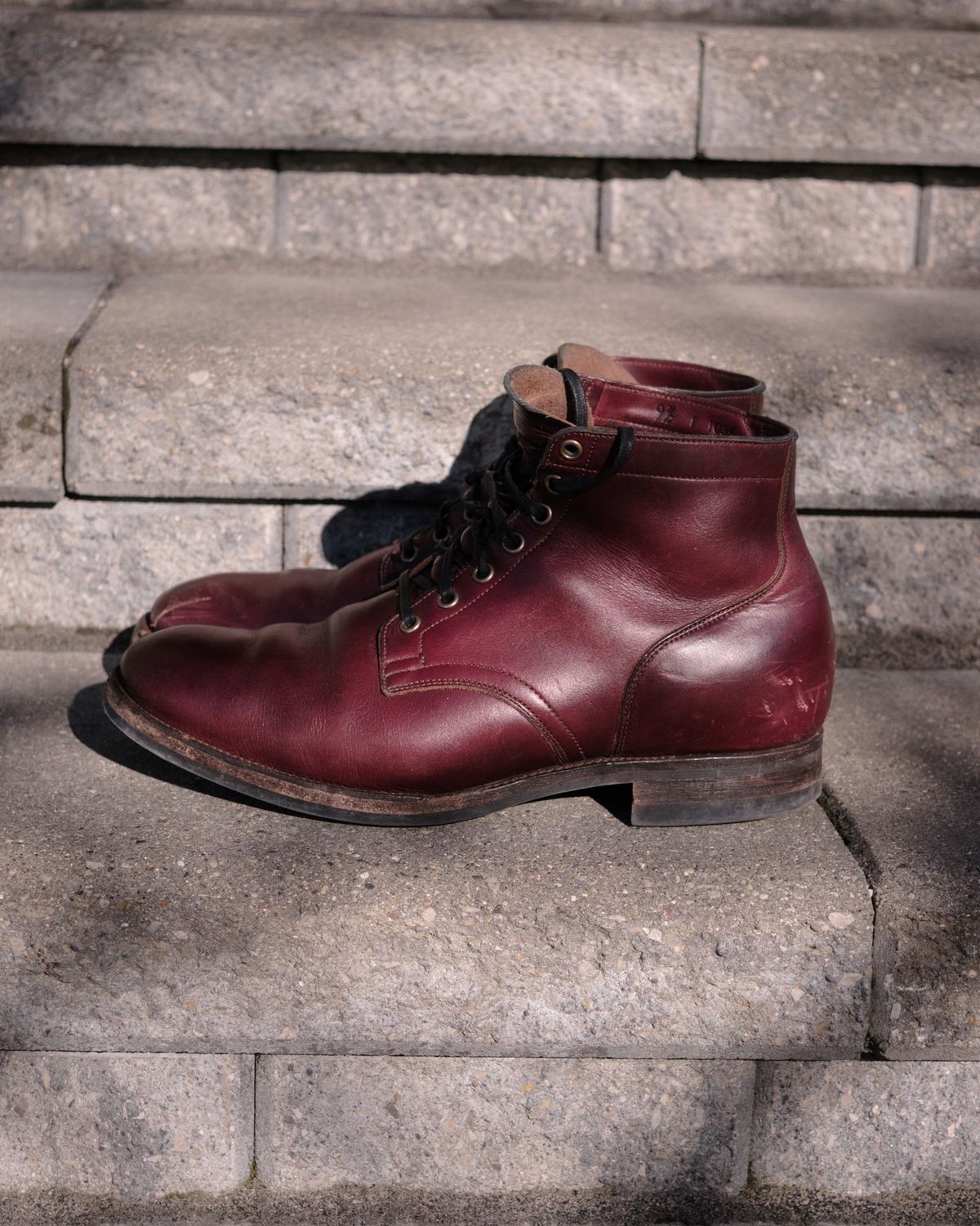 Photo by Long on February 4, 2024 of the Viberg Service Boot in Horween Color 8 Chromexcel.
