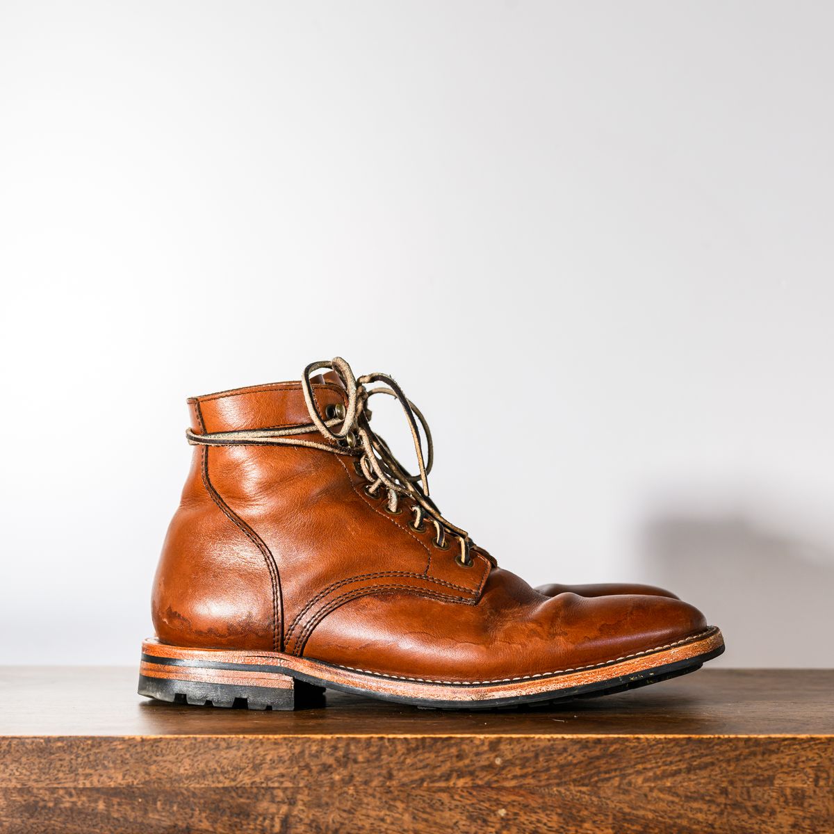 Photo by ABPhoto on January 3, 2025 of the Parkhurst The Allen in Tempesti Cognac Veg Tan.