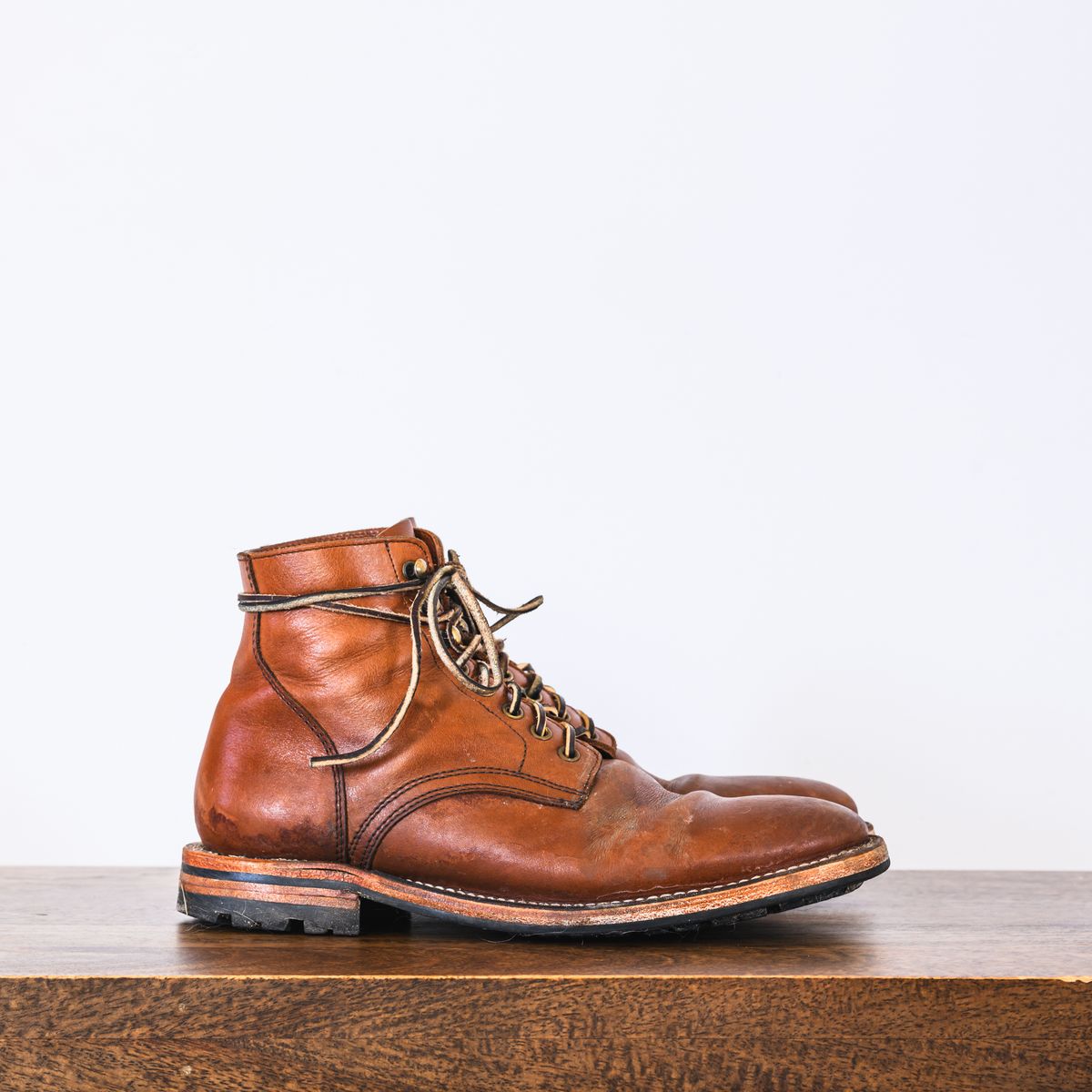 Photo by ABPhoto on January 28, 2025 of the Parkhurst The Allen in Tempesti Cognac Veg Tan.