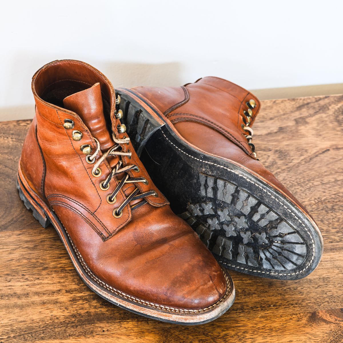Photo by ABPhoto on March 1, 2025 of the Parkhurst The Allen in Tempesti Cognac Veg Tan.