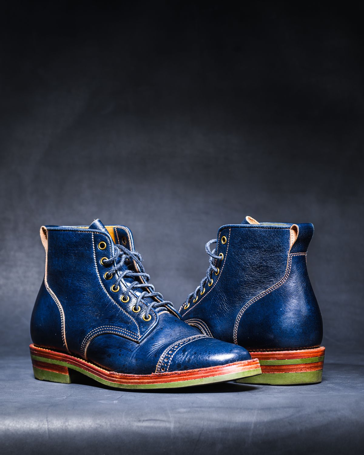 Photo by ABPhoto on December 1, 2025 of the Jakkrabbits Officer Boots in Jakkrabbits Heritage Veg Tan Hand-Dyed Navy.