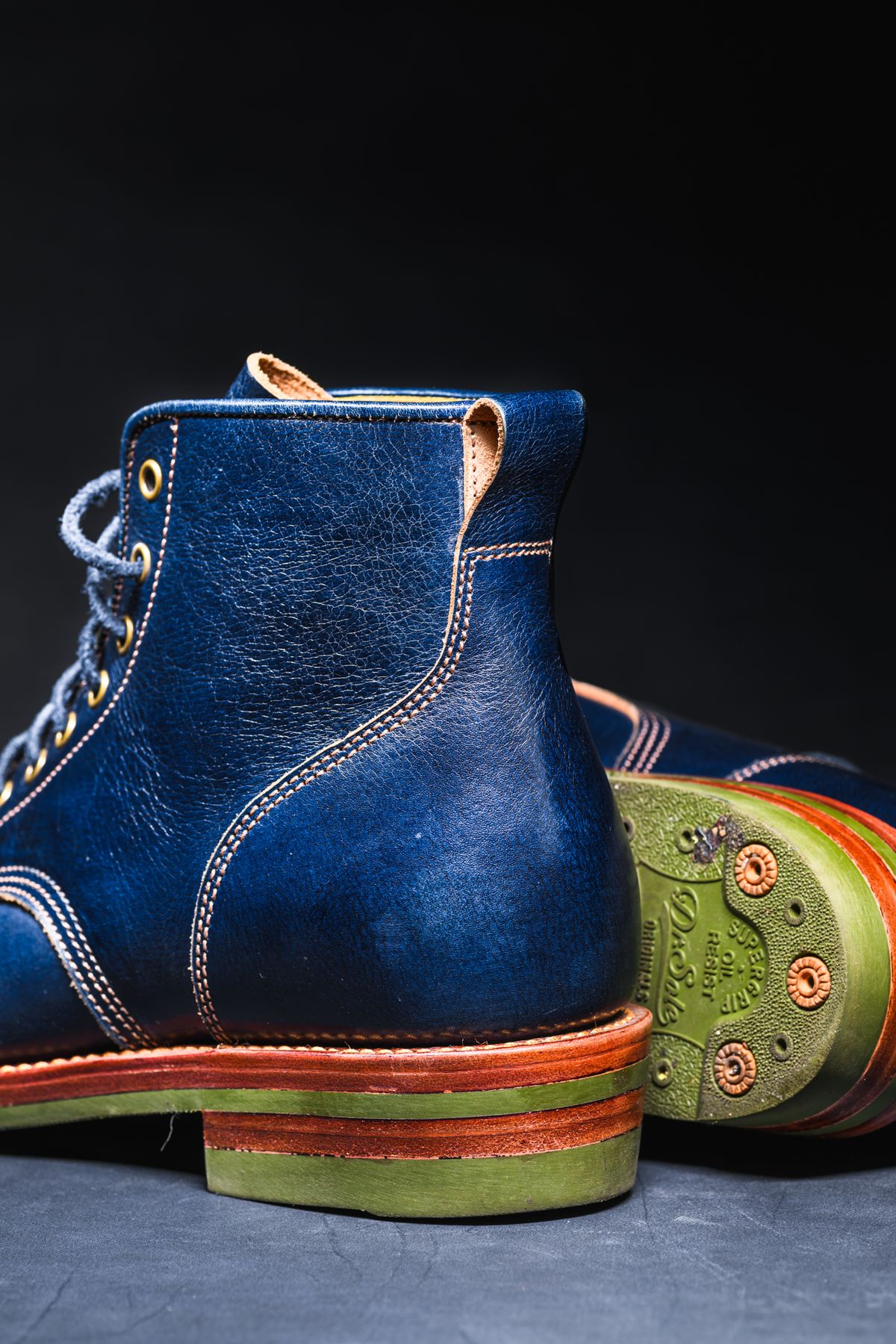 Photo by ABPhoto on December 1, 2025 of the Jakkrabbits Officer Boots in Jakkrabbits Heritage Veg Tan Hand-Dyed Navy.