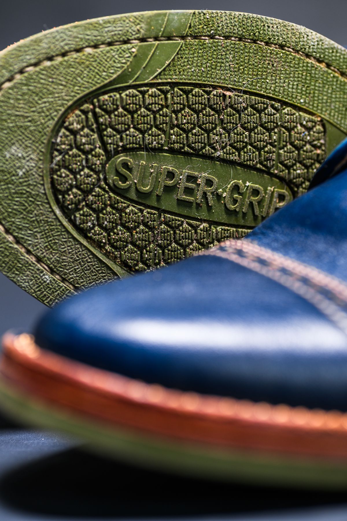 Photo by ABPhoto on January 28, 2026 of the Jakkrabbits Officer Boots in Jakkrabbits Heritage Veg Tan Hand-Dyed Navy.